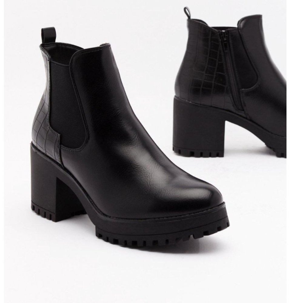 Race to the Croc Faux Leather Chelsea Boots